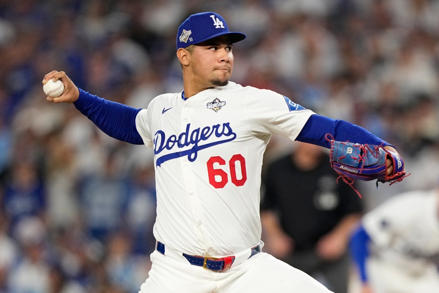 Dodgers working to get players out of Venezuela amid uncertainty