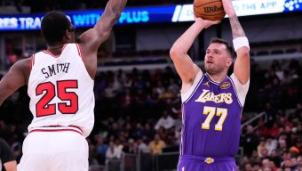 Luka Doncic puts on 46-point show as Lakers beat Bulls