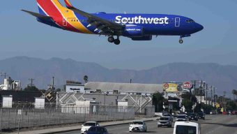 Hollywood Burbank airport could be site of a mid-air crash, airlines warn feds