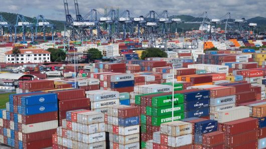 Last year’s odd economy in five charts, and what to watch for in 2026