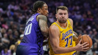 Luka Doncic scores 42, but Lakers lose to hot-shooting Kings