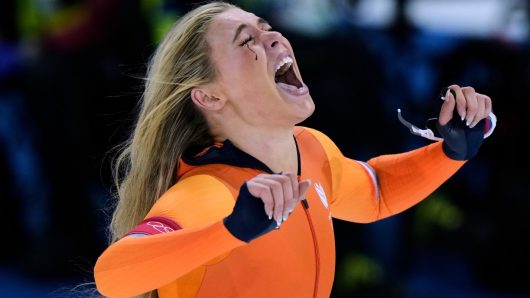 Speedskating diva Jutta Leerdam delivers drama, celebrates gold medal