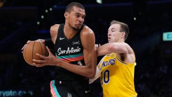 Victor Wembanyama scores season-high 40 as Spurs bury depleted Lakers