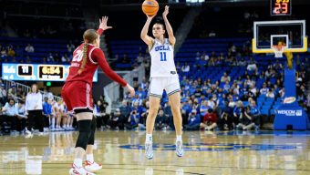 No. 2 UCLA women’s basketball rolls past Wisconsin