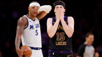 Lakers don’t dwell on late collapse against Magic ahead of 2-game trip