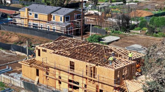 L.A. City Council OKs permit fee waivers for Palisades fire rebuilding