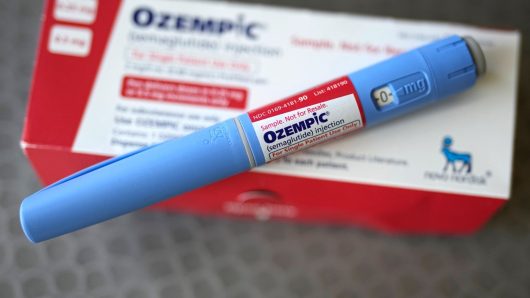 Should drug companies be advertising to consumers?