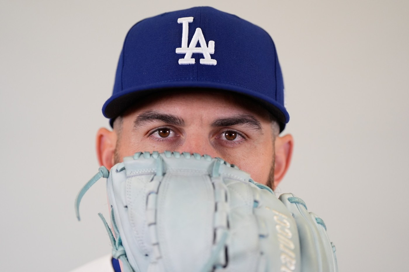 Dodgers come from behind to beat Angels in Cactus League