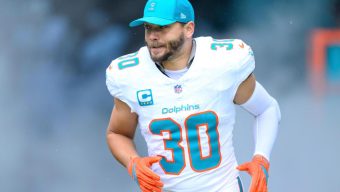 Chargers agree to terms with former Dolphins fullback Alec Ingold on multiyear contract