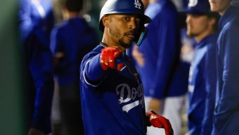 Dodgers shut out Royals in Cactus League night game