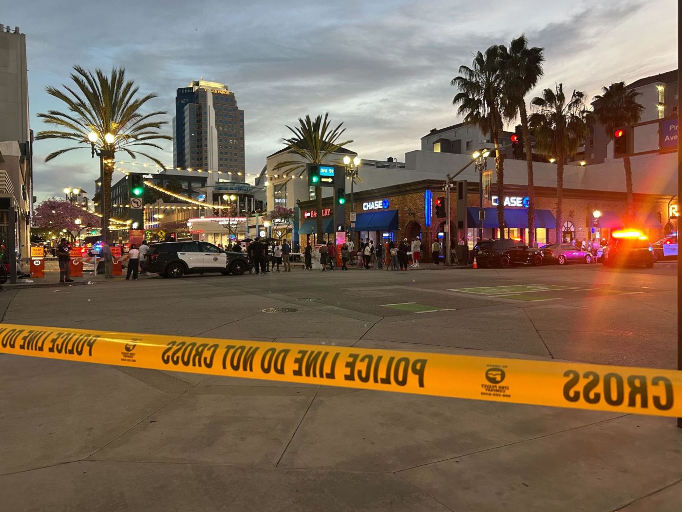 1 killed, 2 injured near Nipsey Hussle’s Marathon Burger in Long Beach after grand opening
