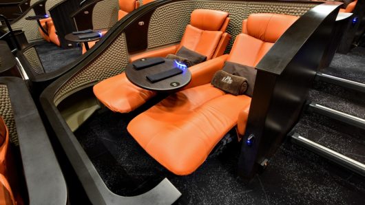 iPic Theaters closing its sites in Westwood, Pasadena